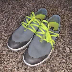 OluKai women’s sneakers, size 6.5.